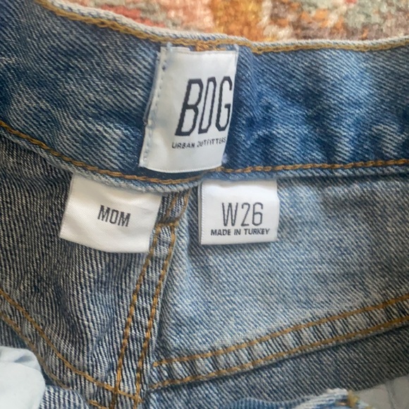 BDG Color Block Two Tone Denim Shorts - Picture 6 of 7